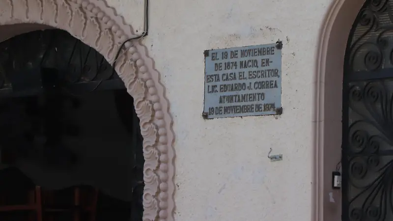 CALLEJÓN DEL CODO